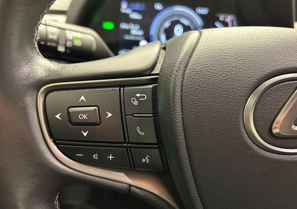 Lexus UX cena 139400 przebieg: 54193, rok produkcji 2021 z Kościan małe 277